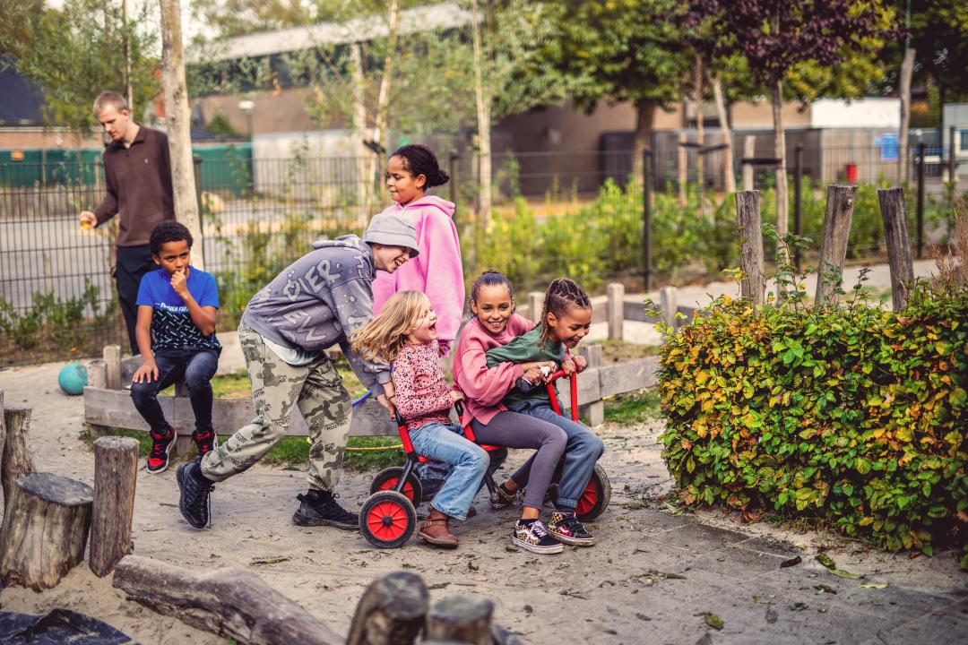 Kinderen laten groeien in hun eigen tempo